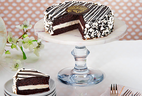 birthday cakes delivered bakery