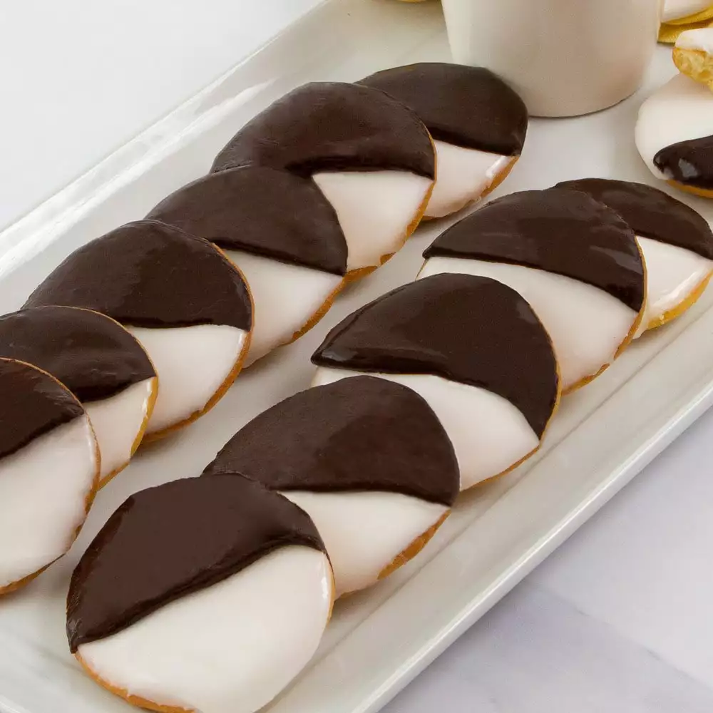 12pc Black and White Cookies Close-up