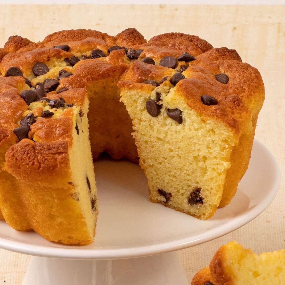 Chocolate Chip Coffee Cake Close-up