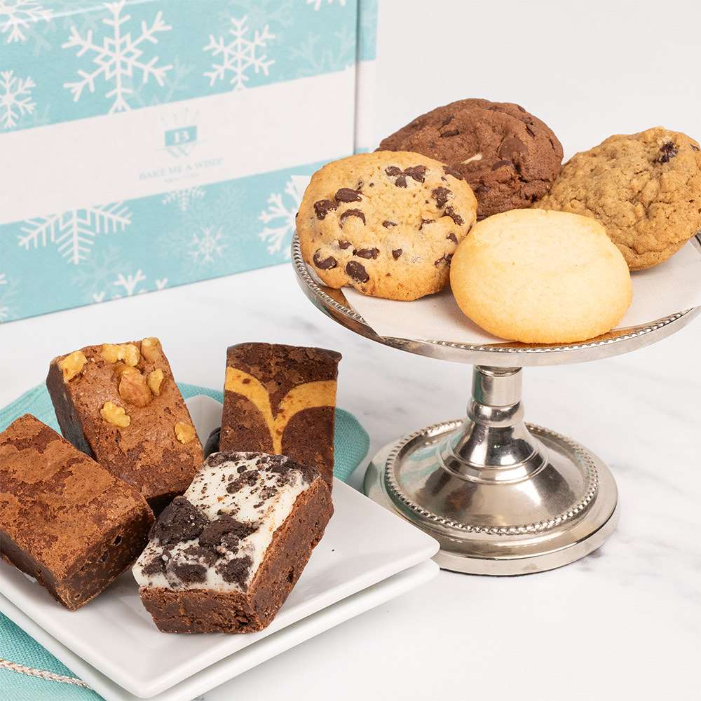 8PC Mini Assorted Snack Box Close-up