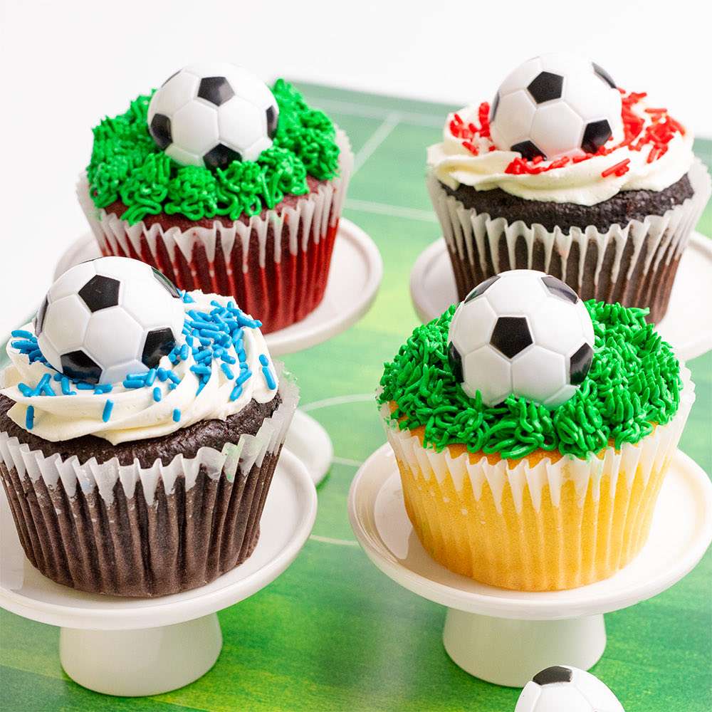 JUMBO Soccer Champion Cupcakes Close-up