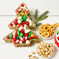 Zoomed in Image of Christmas Tree Snack Tray