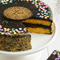 Zoomed in Image of Golden Fudge Celebration Cake
