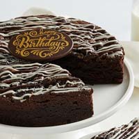 Zoomed in Image of Cookies and Cream Brownie Cake (military)