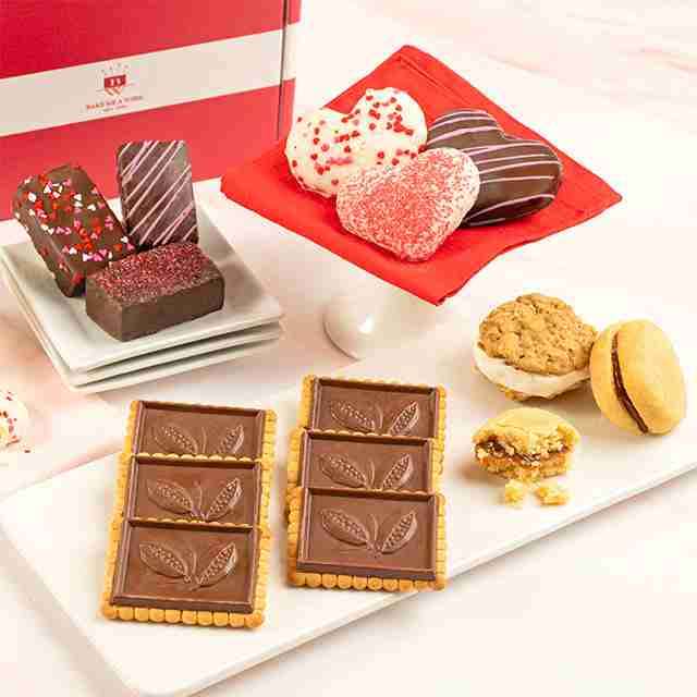 image of Cupid's Cookie and Brownie Snack Box