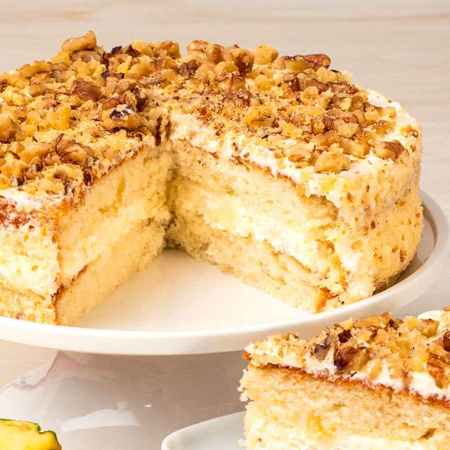 image of Hummingbird Cake