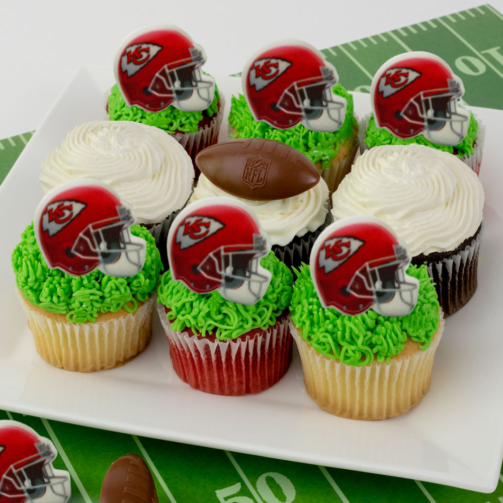 9PC Football Cupcakes