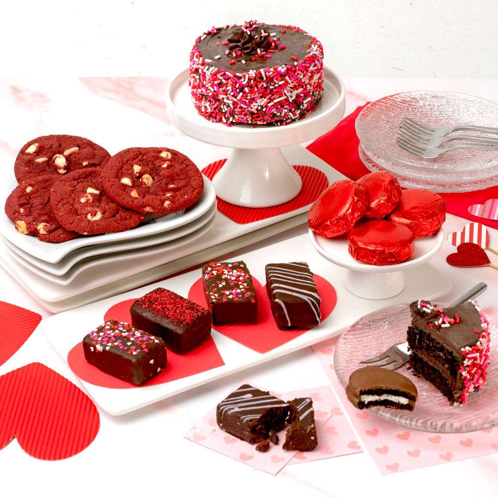 Image of Lovestruck Bakery Box