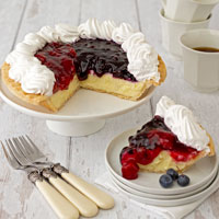 Wide View Image Berry Cheesecake Pie