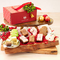 Product Jingle Bell Bakery Box Purchased by Reviewer