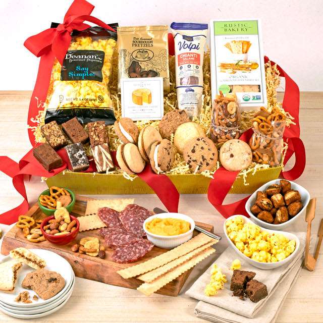 Image of Magnifique! Charcuterie Basket 